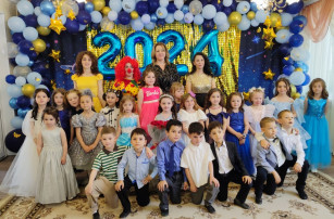 В детском саду « Ручеёк» состоялся звёздный💫 выпускной бал. В детском саду « Ручеёк» состоялся звёздный💫 выпускной бал.